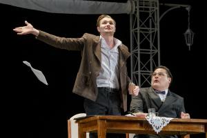 Женимся уж десять лет